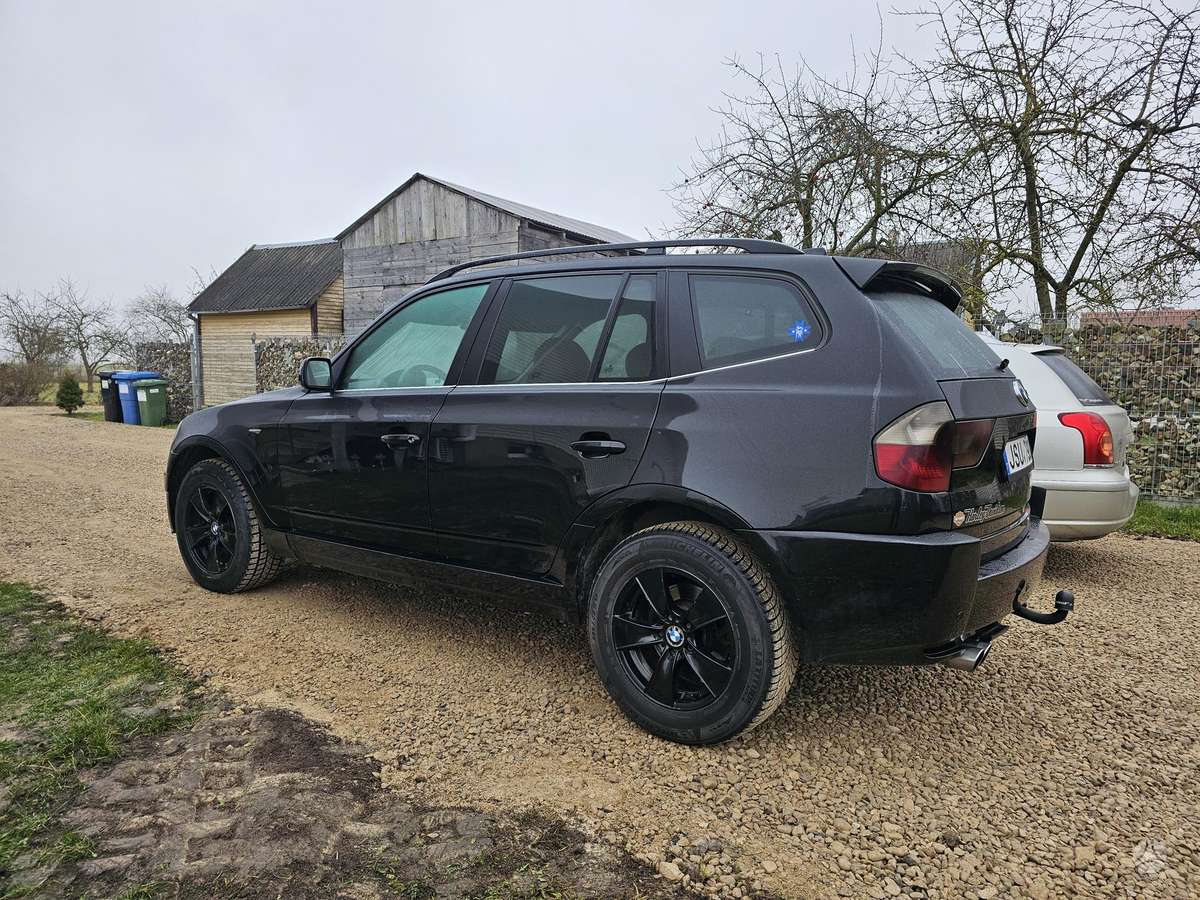 BMW X3 2004 — photo 6
