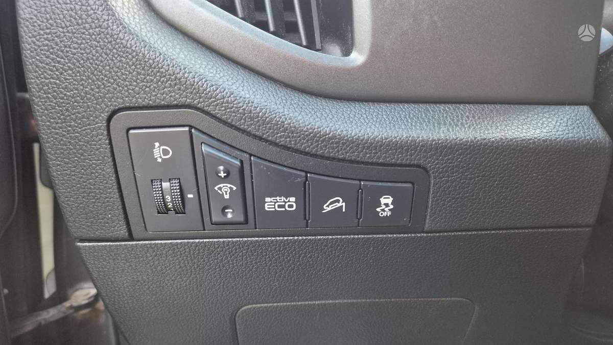 Kia Sportage 2011 — photo 12
