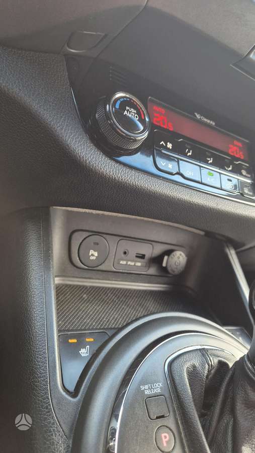Kia Sportage 2011 — photo 19