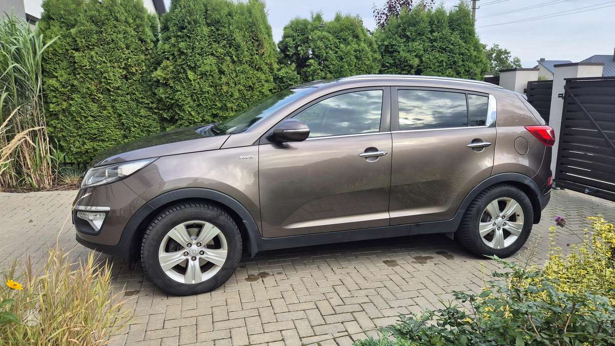 Kia Sportage 2011 — photo 7