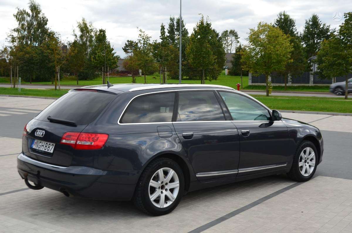 Audi A6 2011 — photo 12