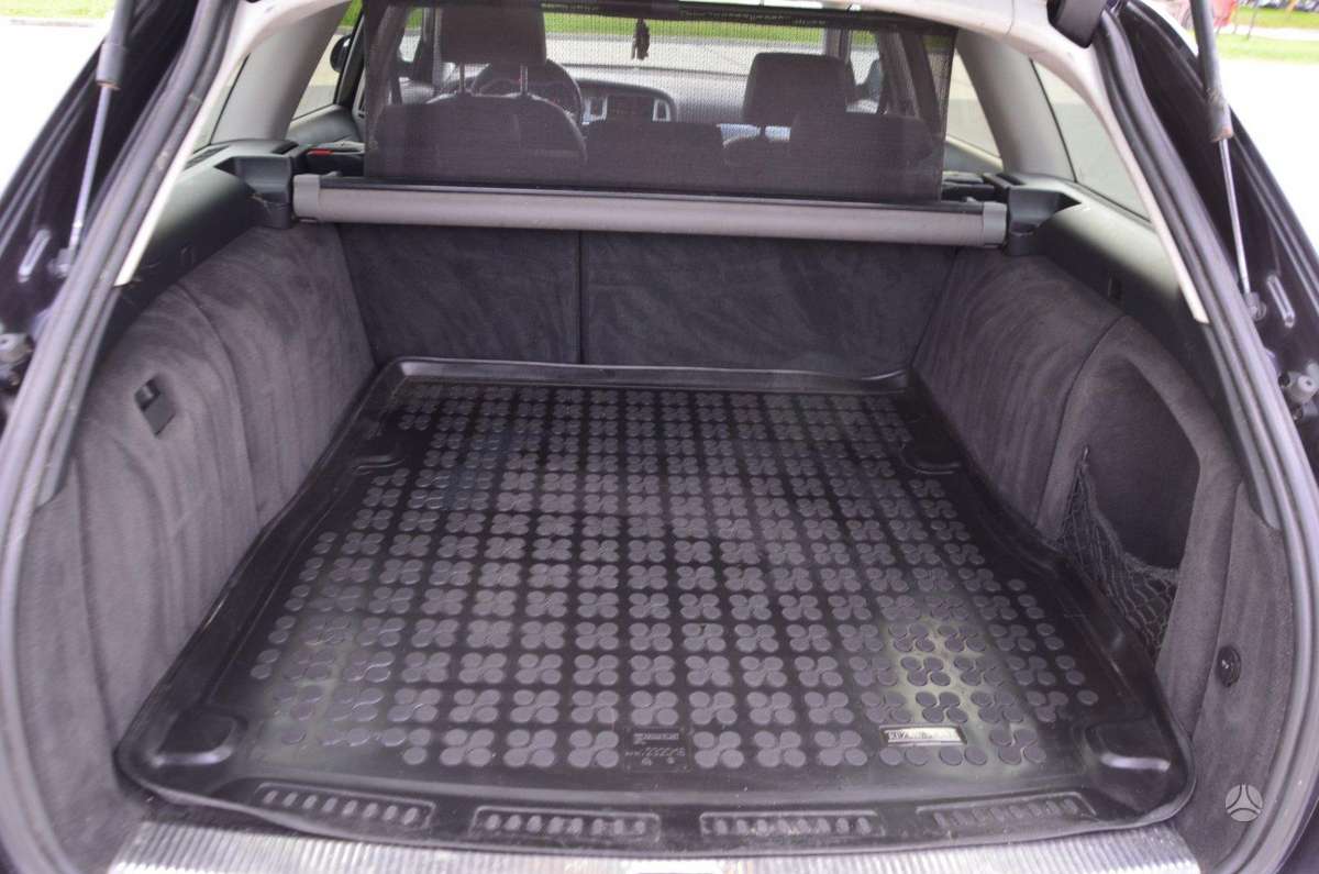 Audi A6 2011 — photo 29