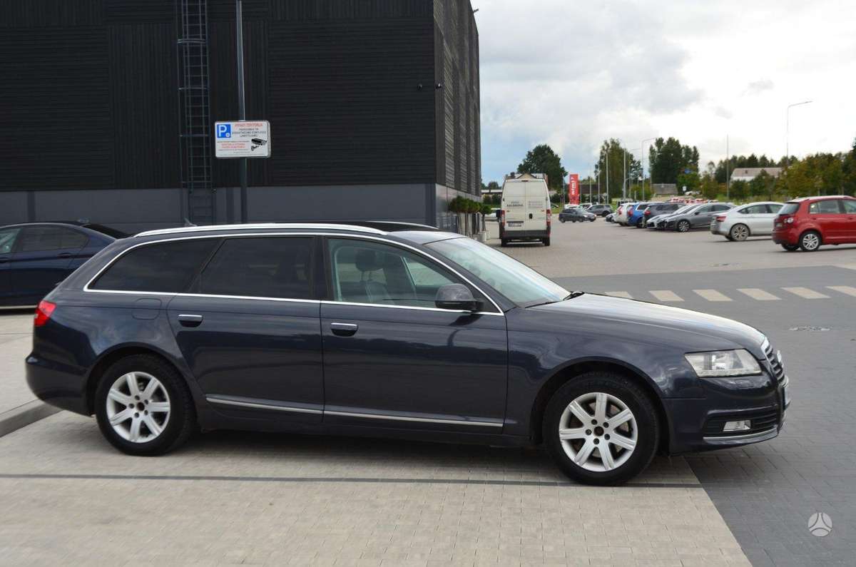 Audi A6 2011 — photo 9