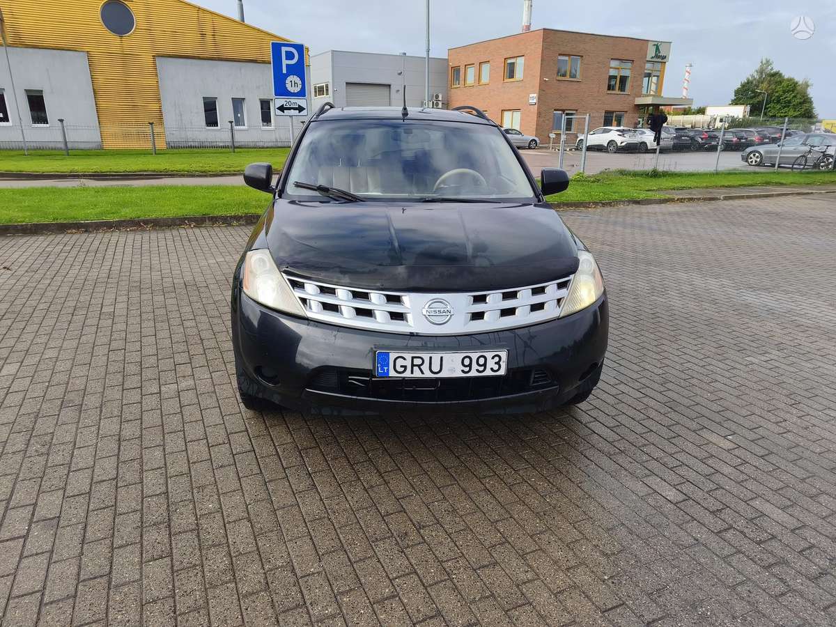 Nissan Murano 2005 — салон