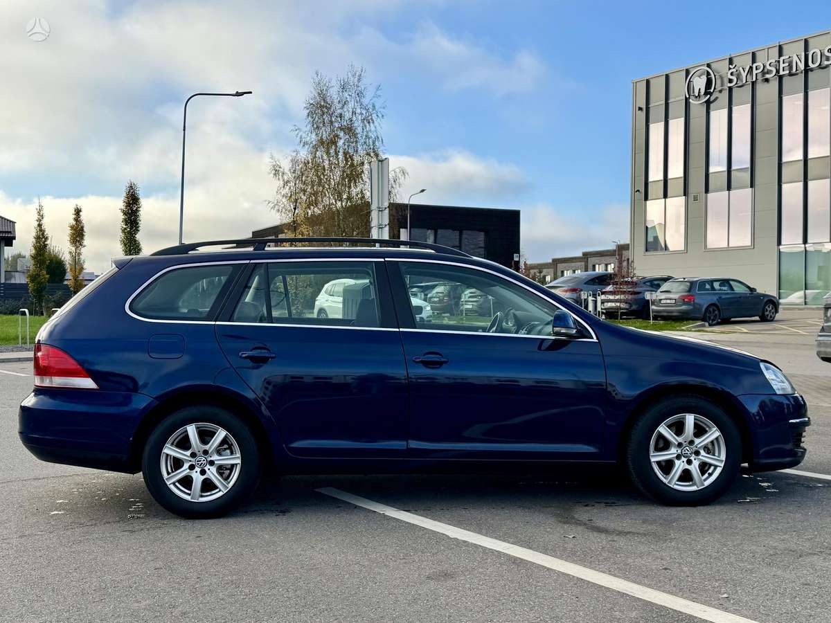 Volkswagen Golf 2009 — engine 1896 cm³, 105 HP (77kW)