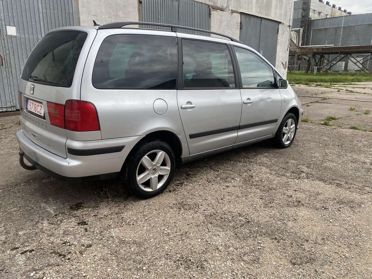 Seat Alhambra 2006 — двигун 1900 cm³, 116 HP (85kW)
