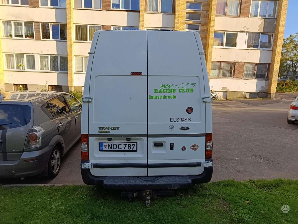 Ford Transit 2010 — photo 5