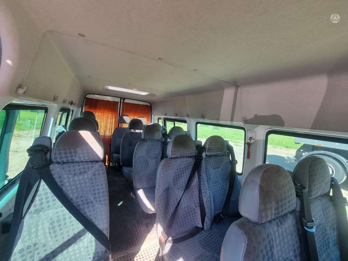 Ford Transit 2011 — photo 11