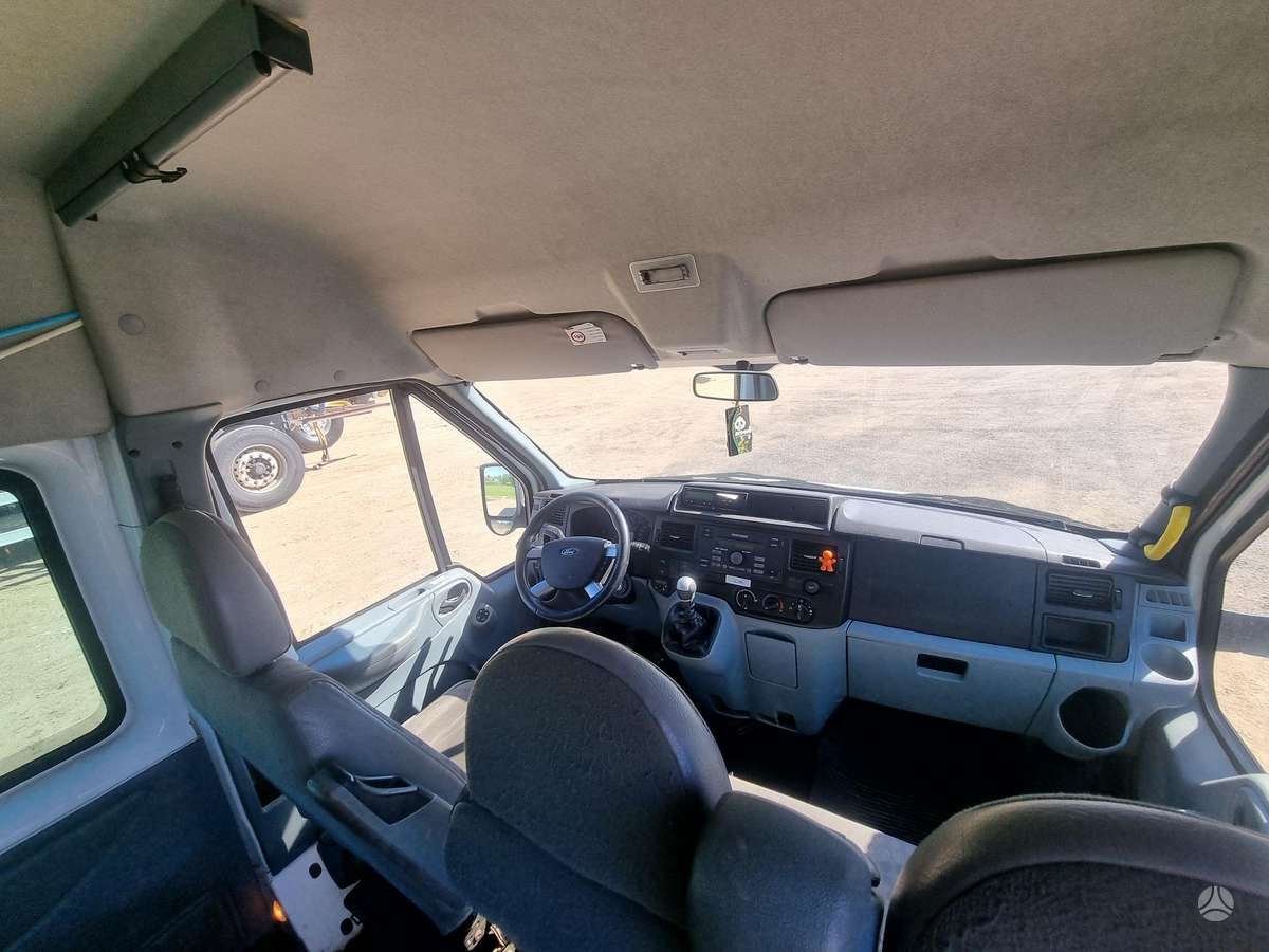 Ford Transit 2011 — photo 12