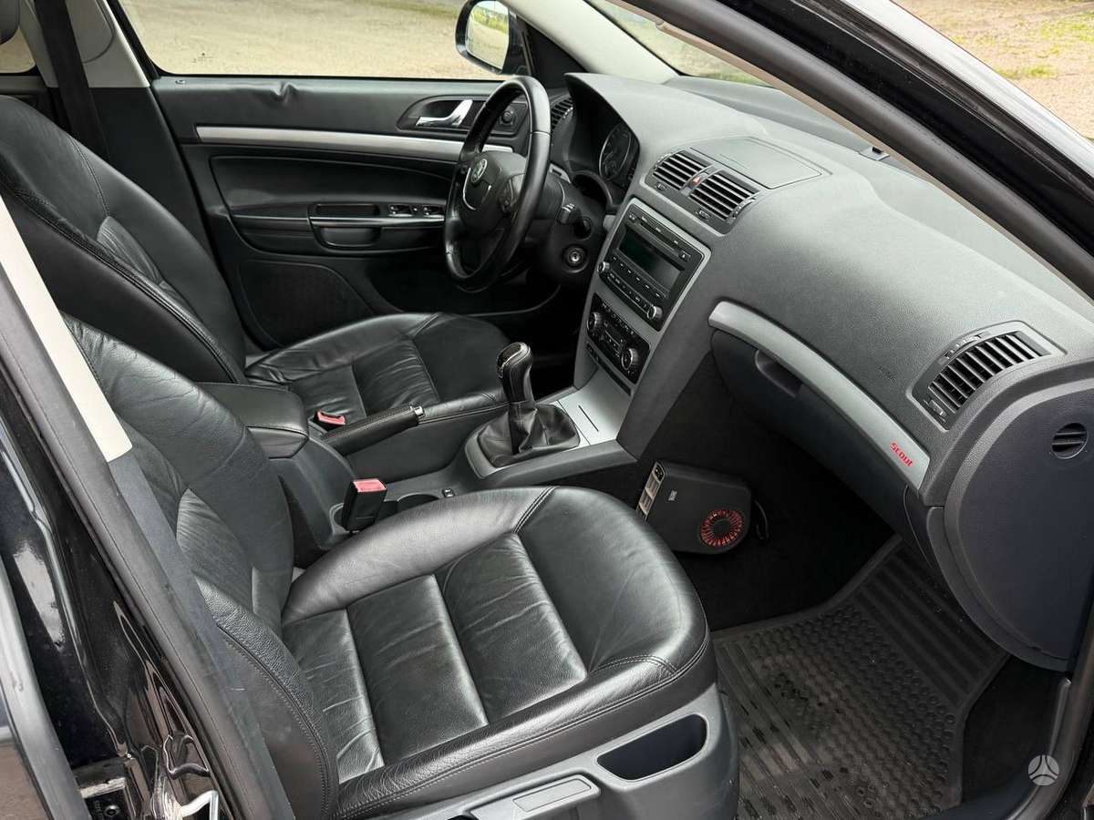Skoda Octavia 2012 — photo 15