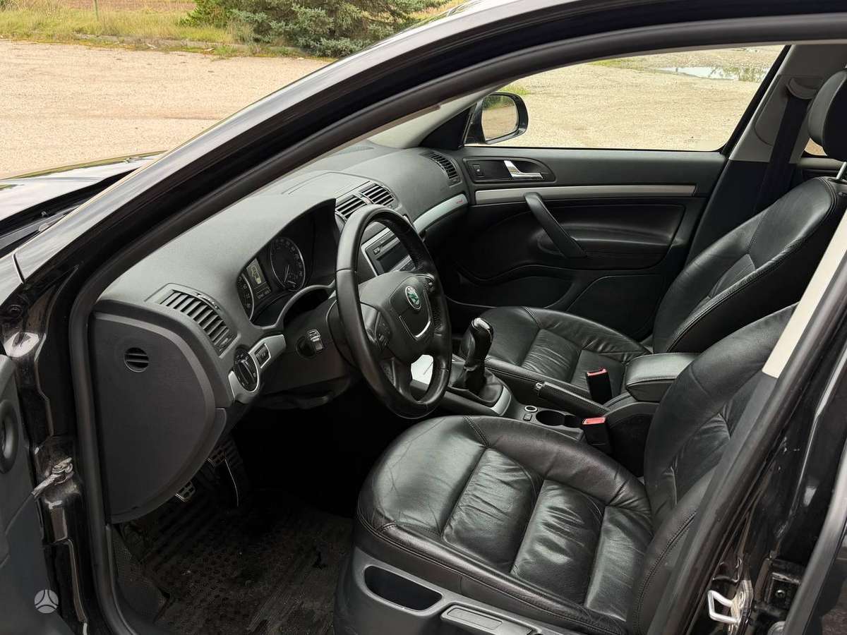 Skoda Octavia 2012 — photo 20