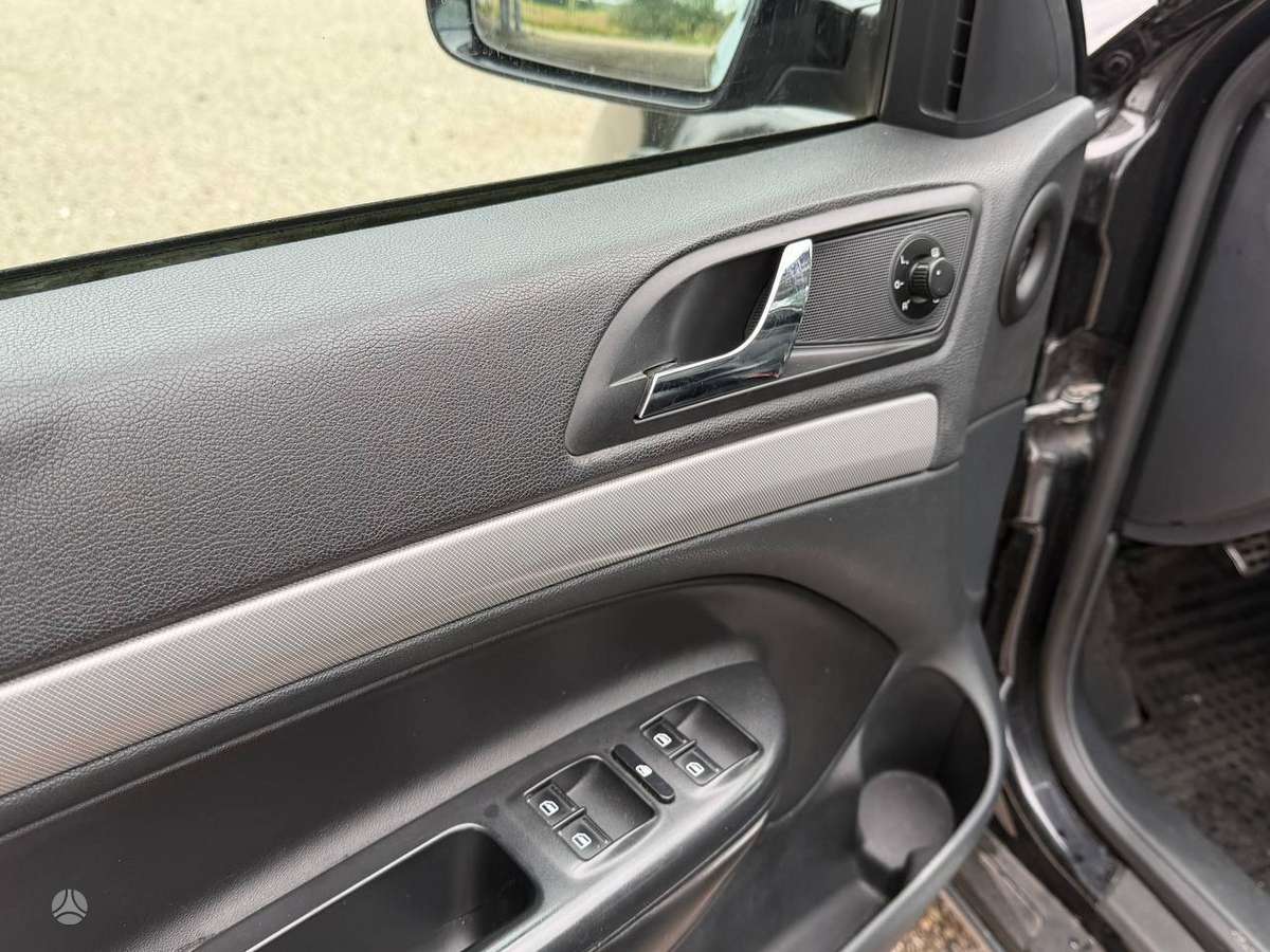 Skoda Octavia 2012 — photo 21