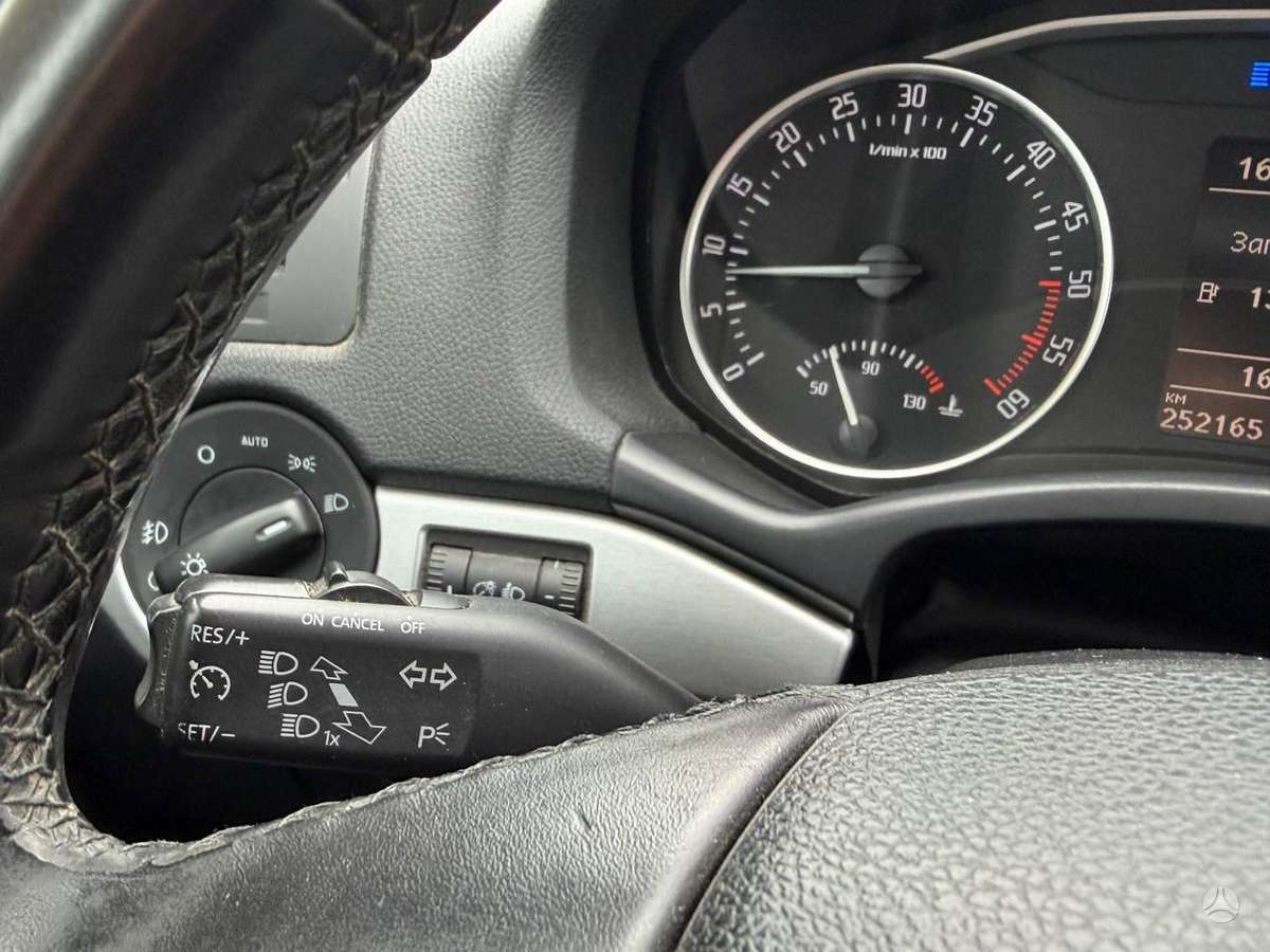 Skoda Octavia 2012 — photo 25