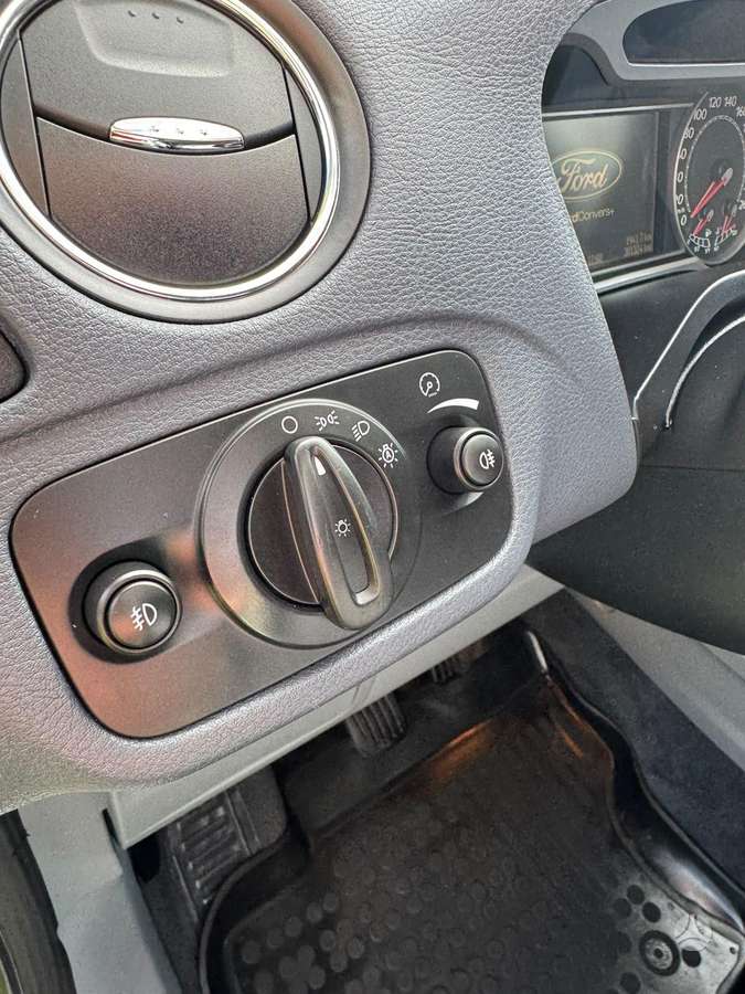 Ford S-MAX 2009 — photo 13