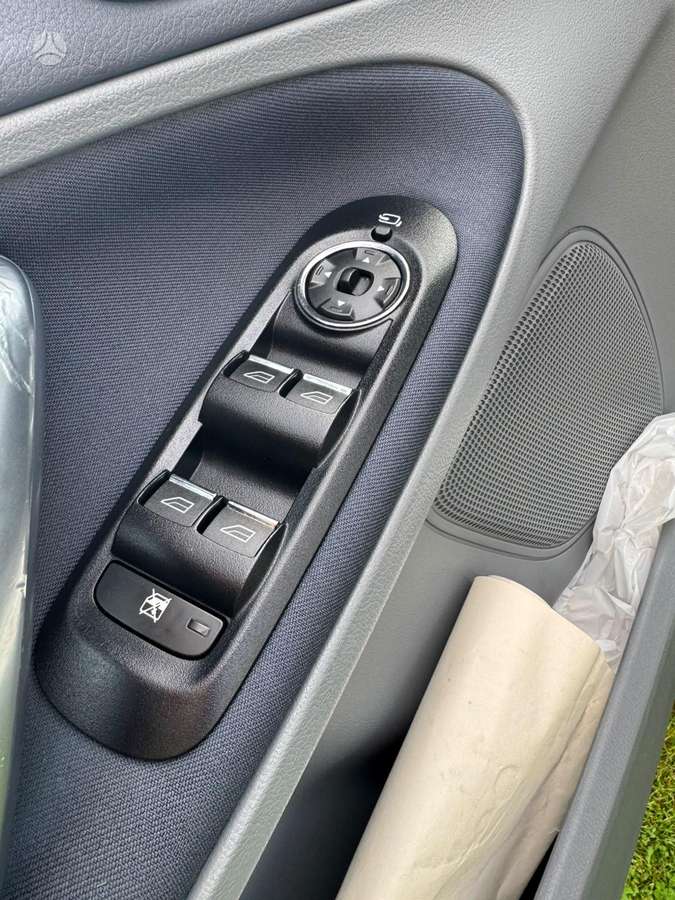 Ford S-MAX 2009 — photo 5