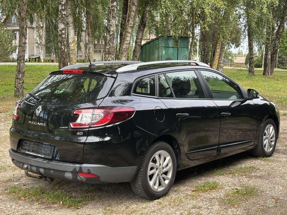Renault Megane 2014 — двигун 1500 cm³, 110 HP (81kW)