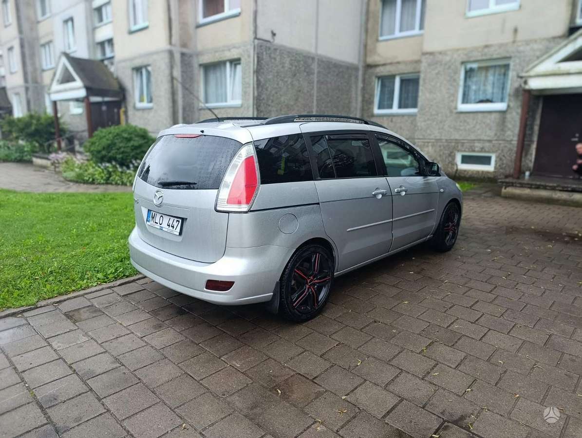 Mazda 5 2009 — photo 9