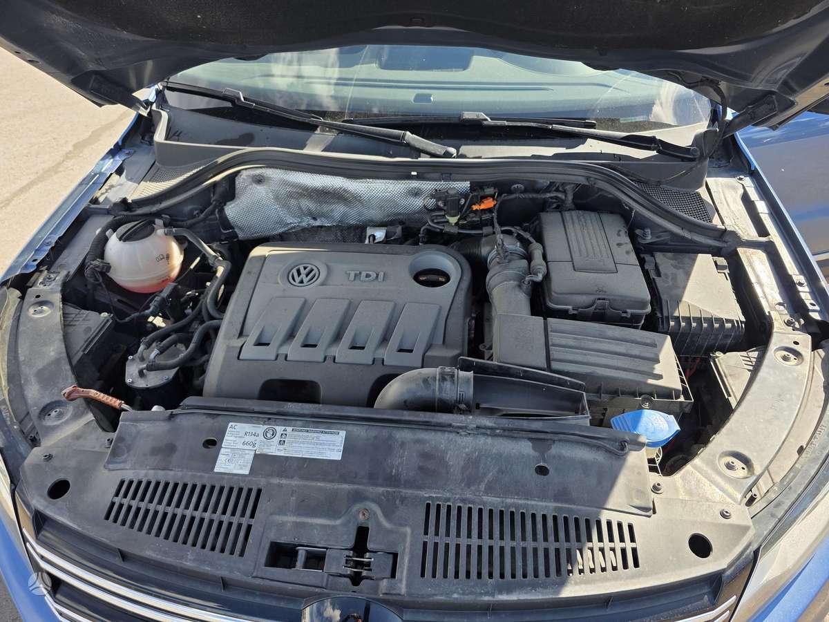 Volkswagen Tiguan 2011 — photo 29