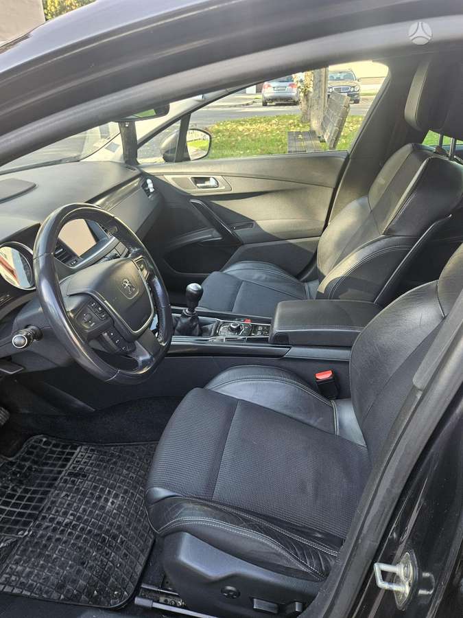 Peugeot 508 2011 — photo 6