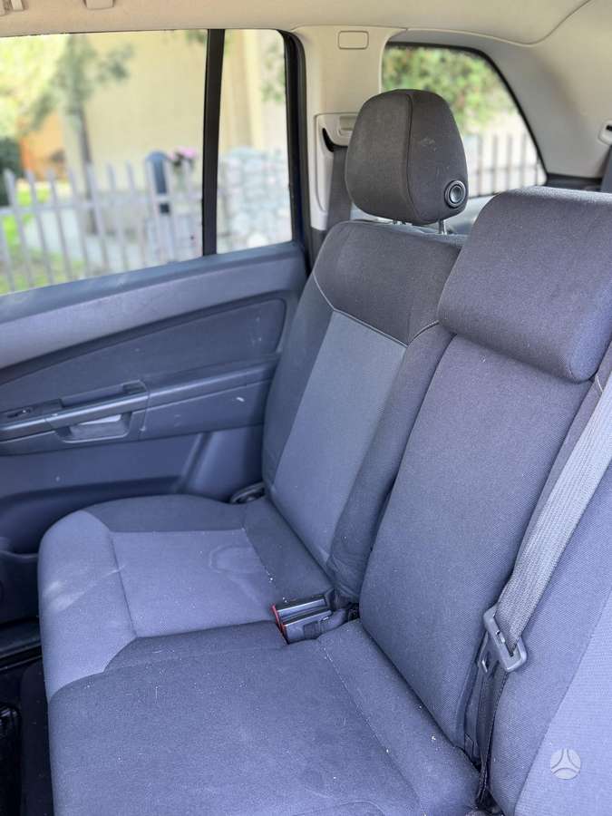 Opel Zafira 2008 — photo 12