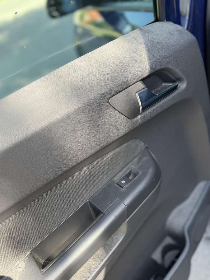 Opel Zafira 2008 — photo 14