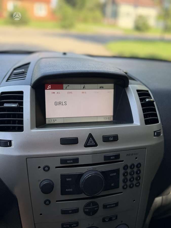 Opel Zafira 2008 — photo 29