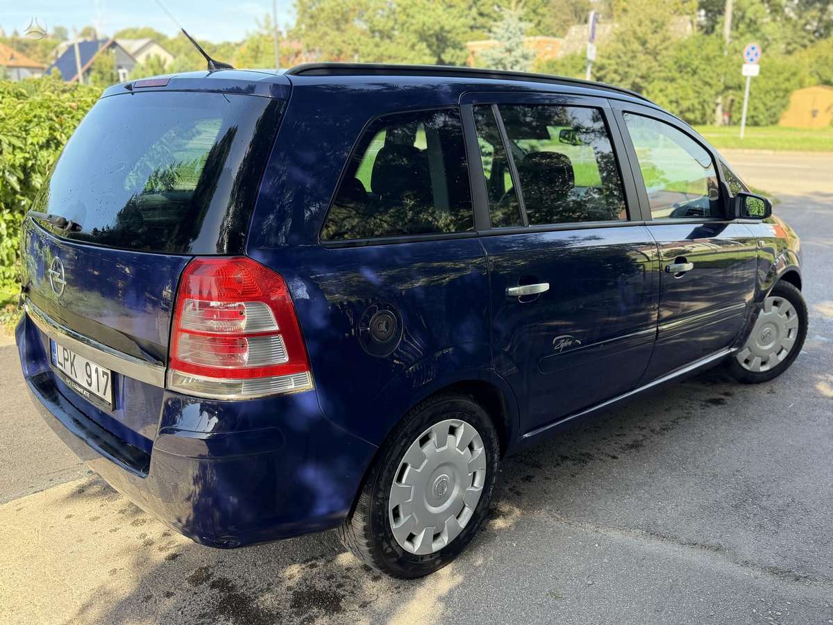 Opel Zafira 2008 — photo 5