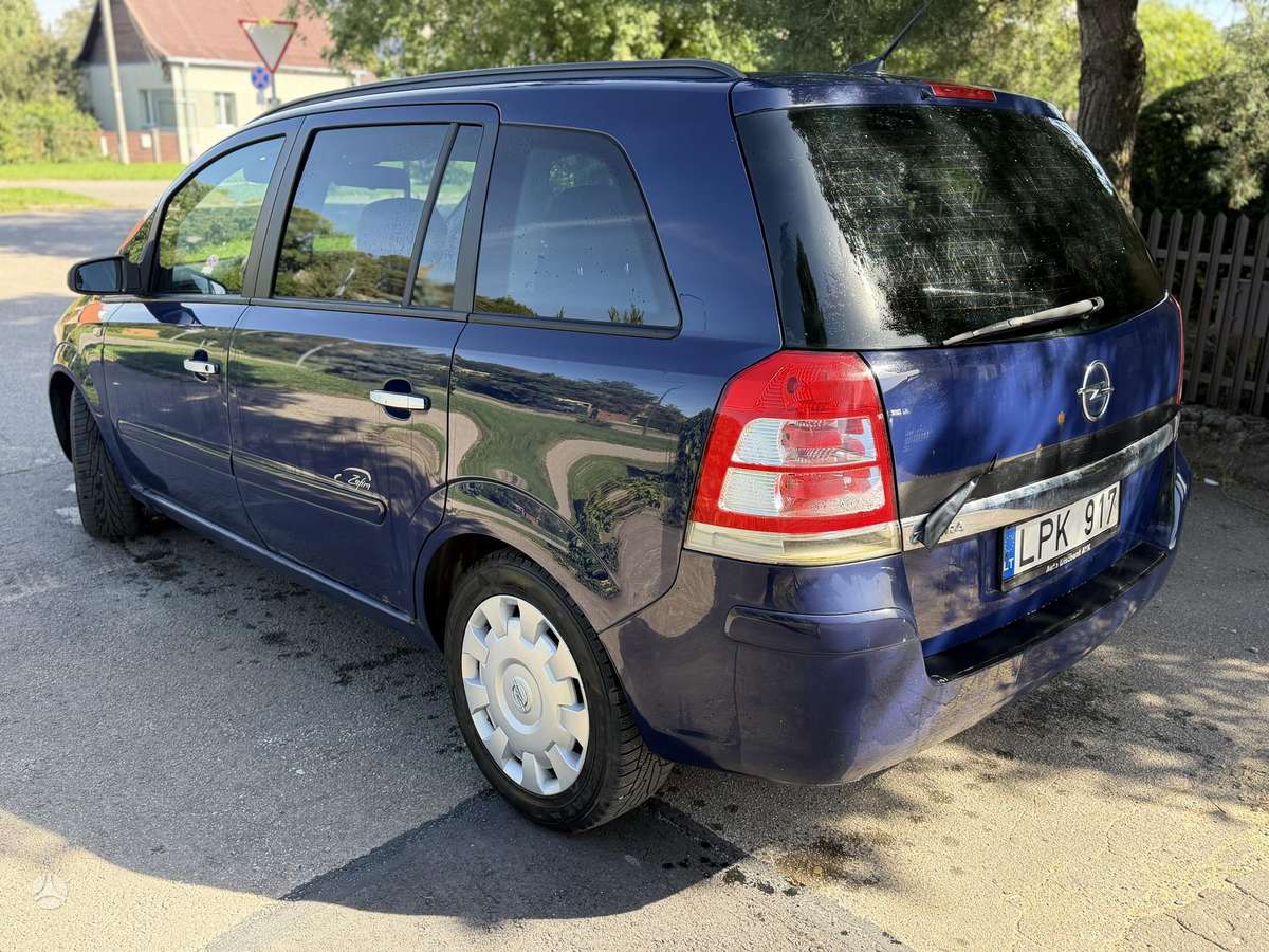Opel Zafira 2008 — photo 7