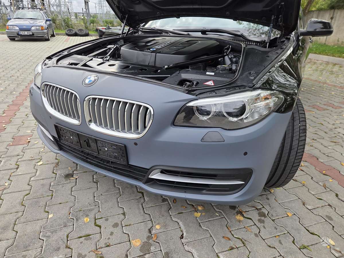 BMW 520 2014 — photo 10