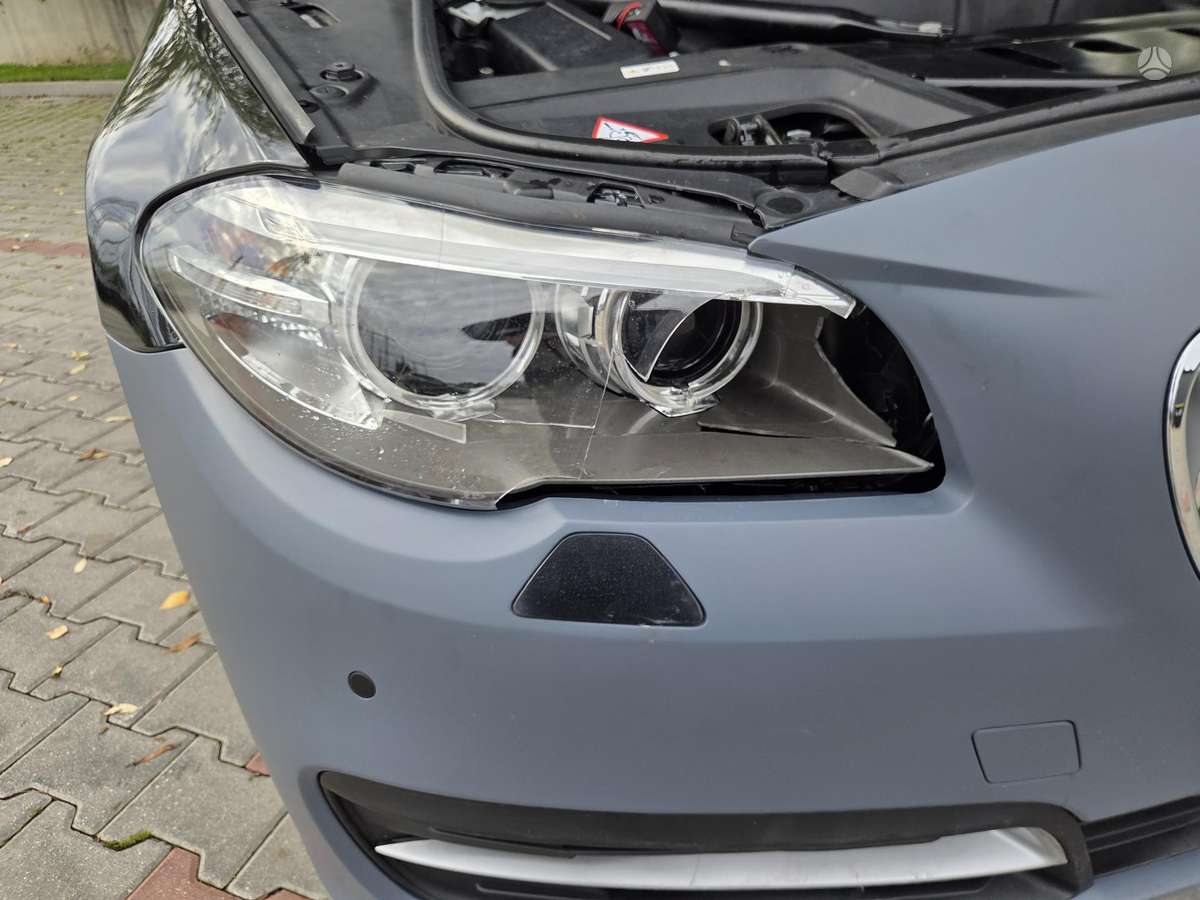BMW 520 2014 — photo 9