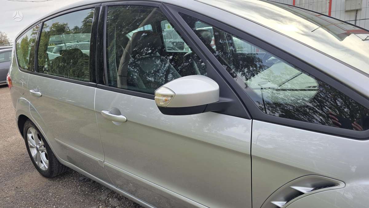 Ford S-MAX 2013 — фото 15