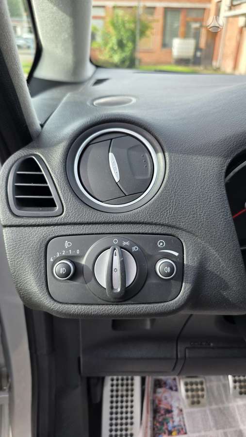 Ford S-MAX 2013 — фото 24