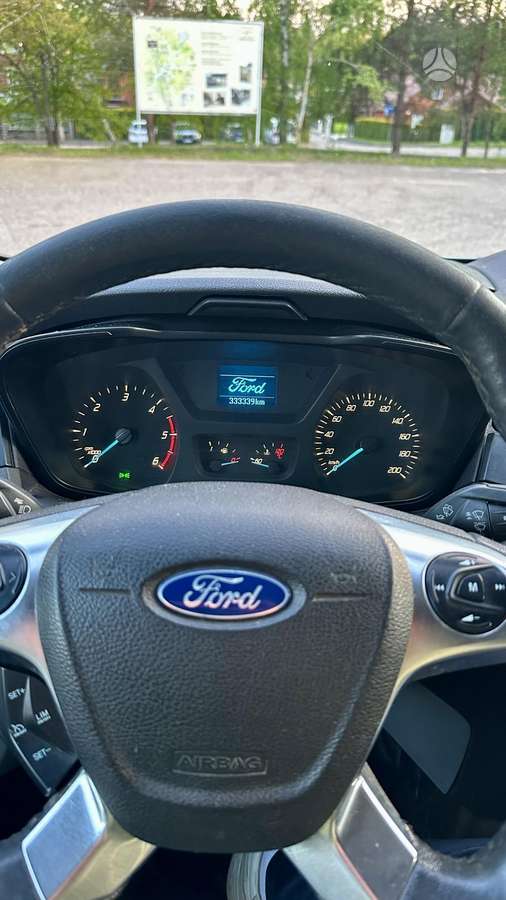 Ford Transit 2015 — двигун 2198 cm³, 125 HP (92kW)