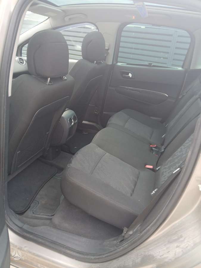 Peugeot 3008 2010 — photo 6
