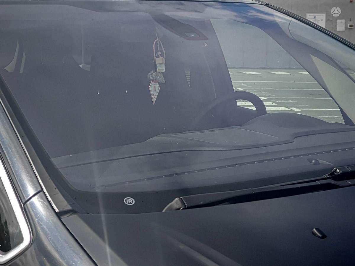 Ford S-MAX 2011 — photo 14
