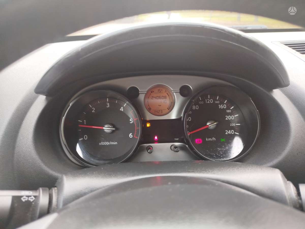 Nissan Qashqai 2008 — фото 27