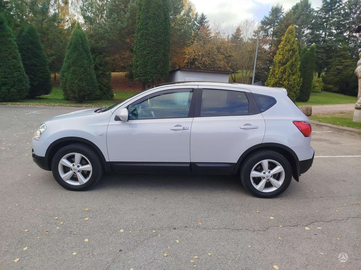 Nissan Qashqai 2008 — двигун 1461 cm³, 106 HP (78kW)