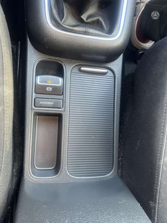 Volkswagen Tiguan 2012 — photo 13