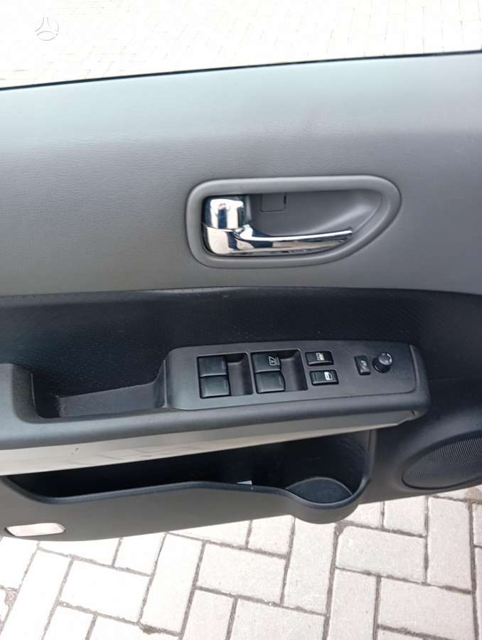 Nissan X-Trail 2007 — photo 10