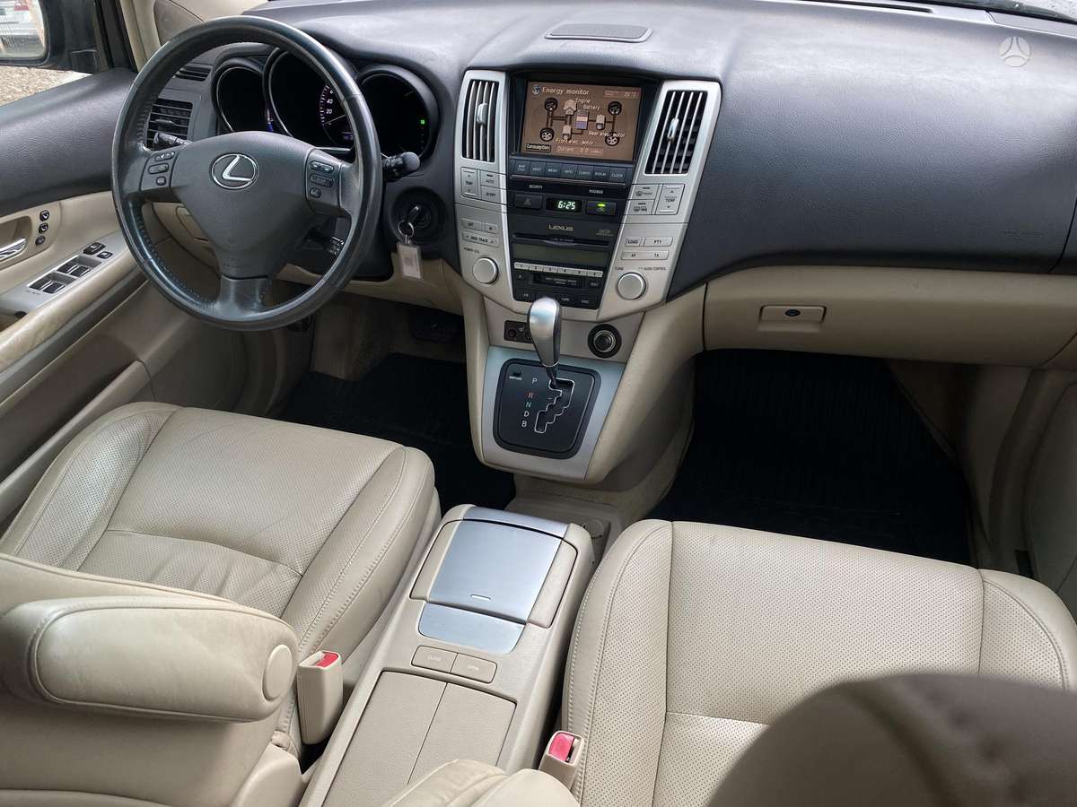Lexus RX 2006 — photo 10