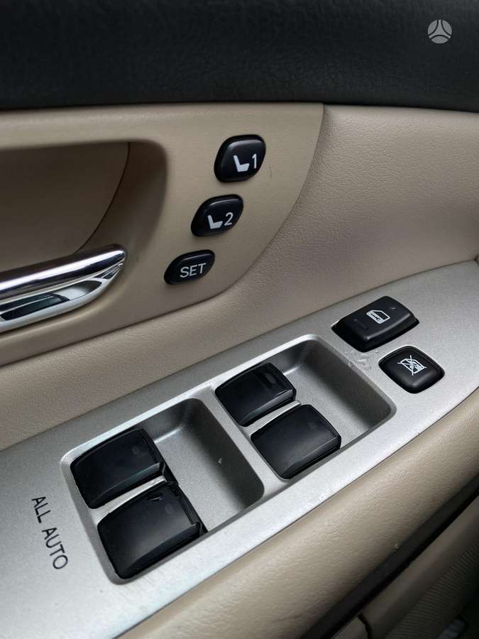 Lexus RX 2006 — photo 15