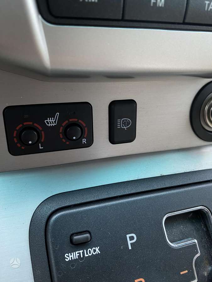Lexus RX 2006 — photo 16