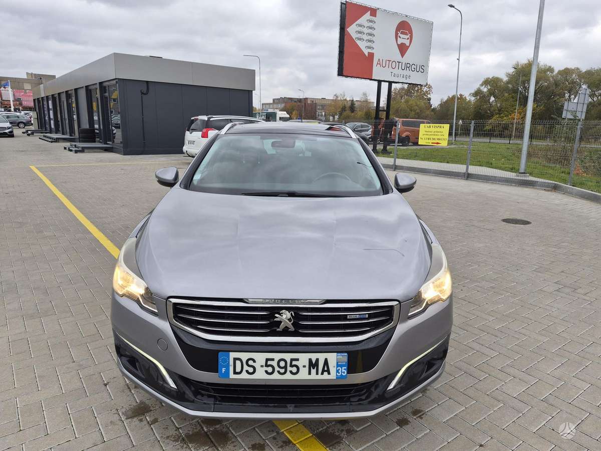 Peugeot 508 2015 — rear view