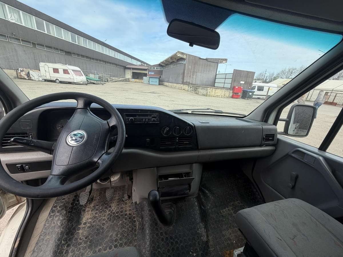 Volkswagen LT 2004 — photo 12