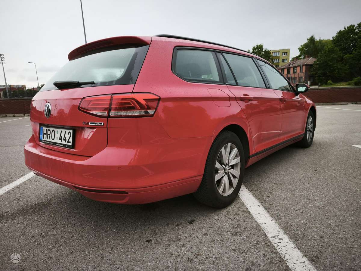 Volkswagen Passat 2015 — photo 10