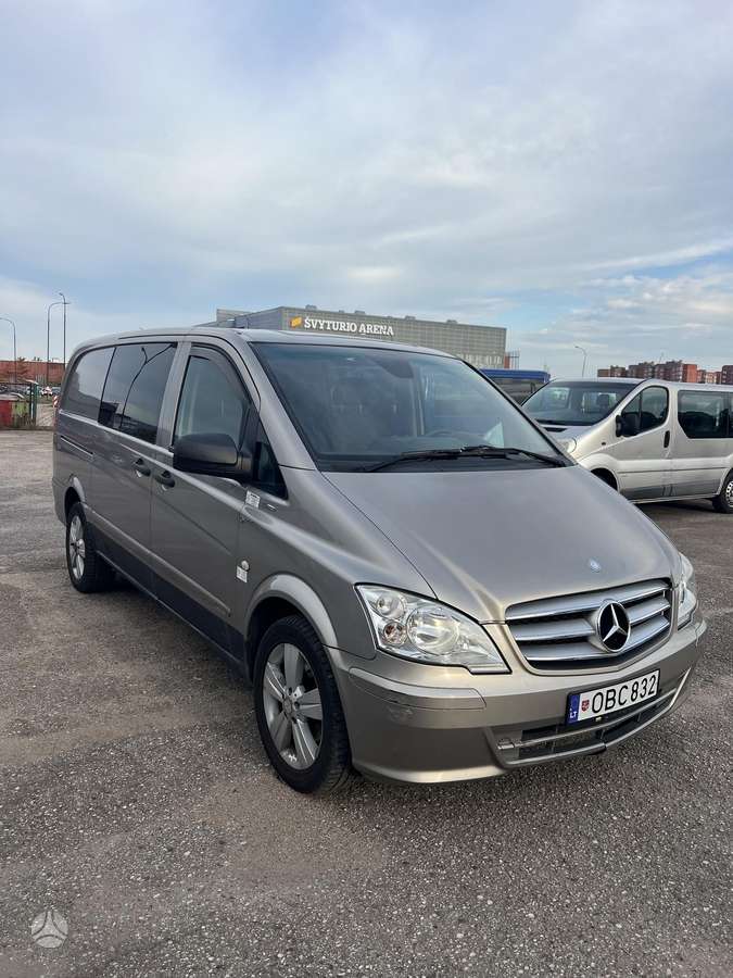 Mercedes-Benz Vito 2011 — interior