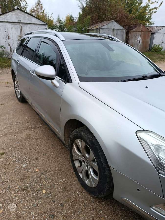 Citroen C5 2010 — вигляд ззаду