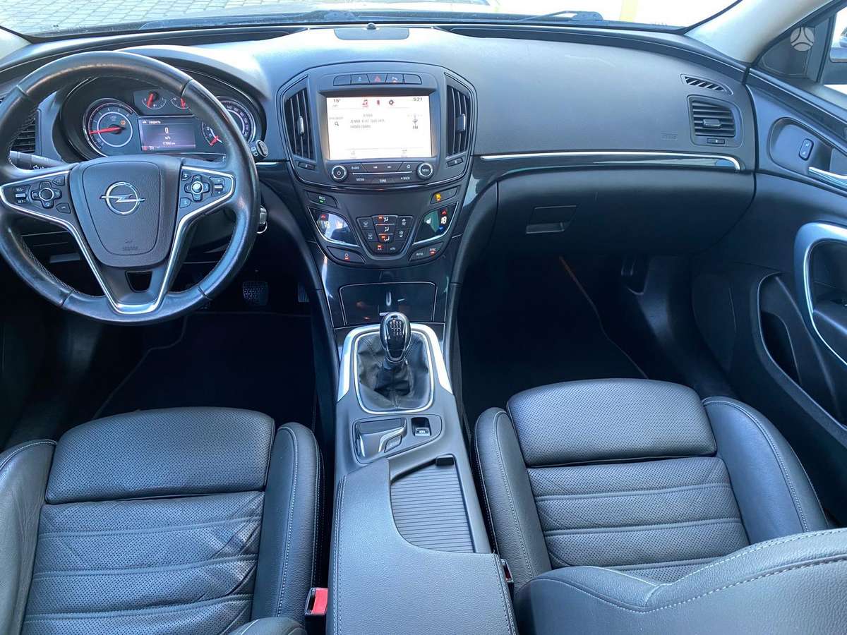 Opel Insignia 2014 — photo 11