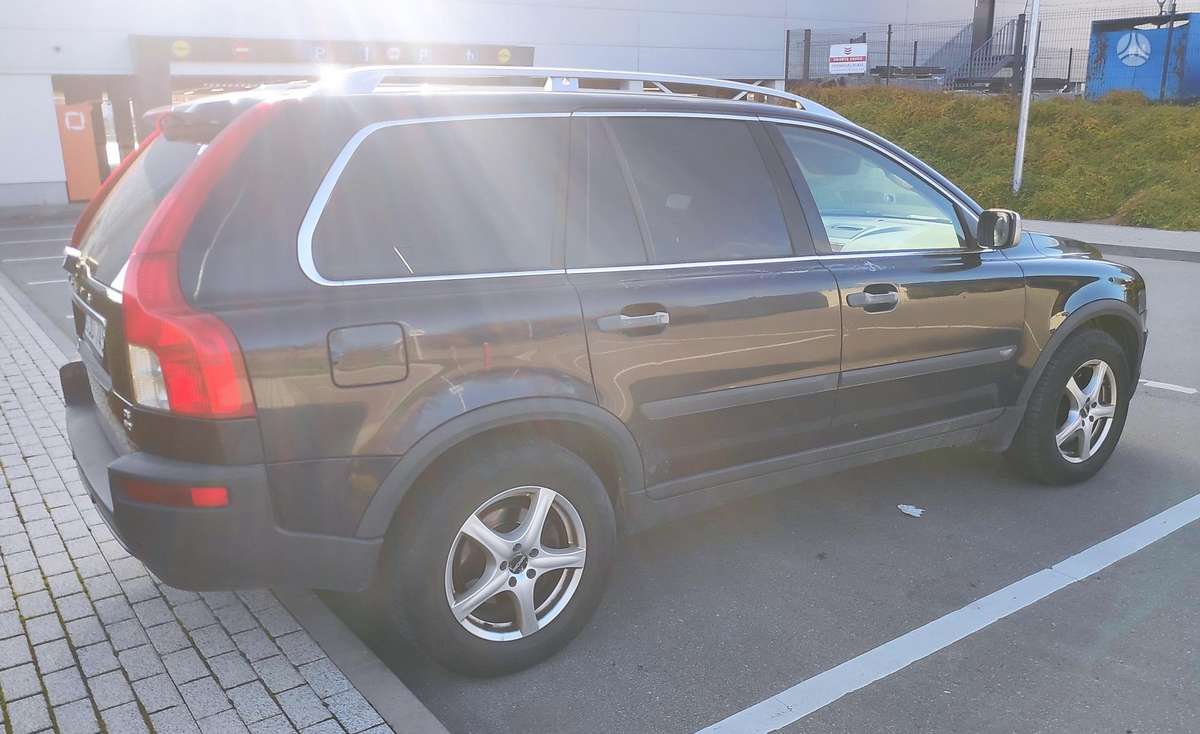 Volvo XC90 2005 — photo 7