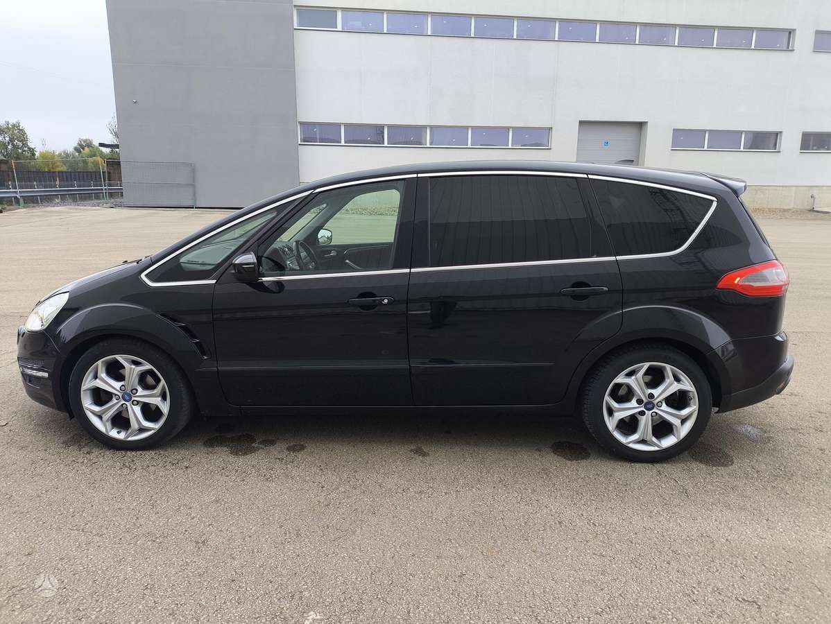 Ford S-MAX 2013 — engine 2200 cm³, 200 HP (147kW)
